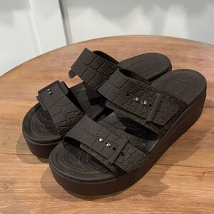 CROCS Black Textured Slide Sandals